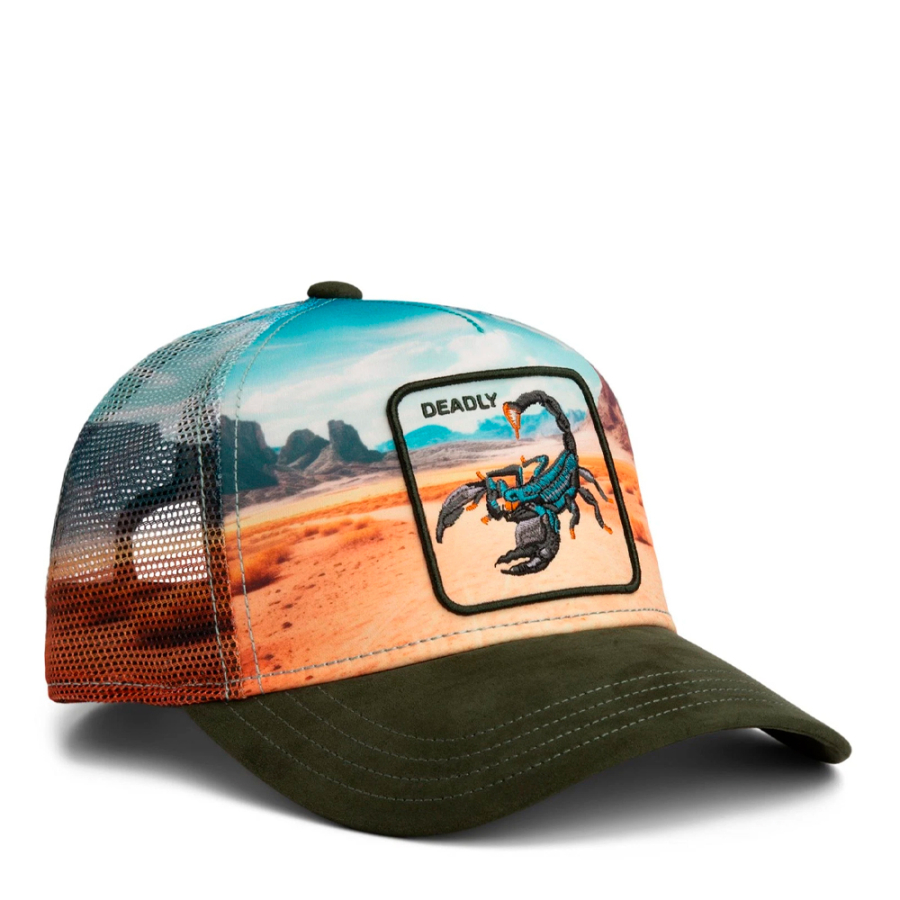 gorra-scorpion-in-the-element