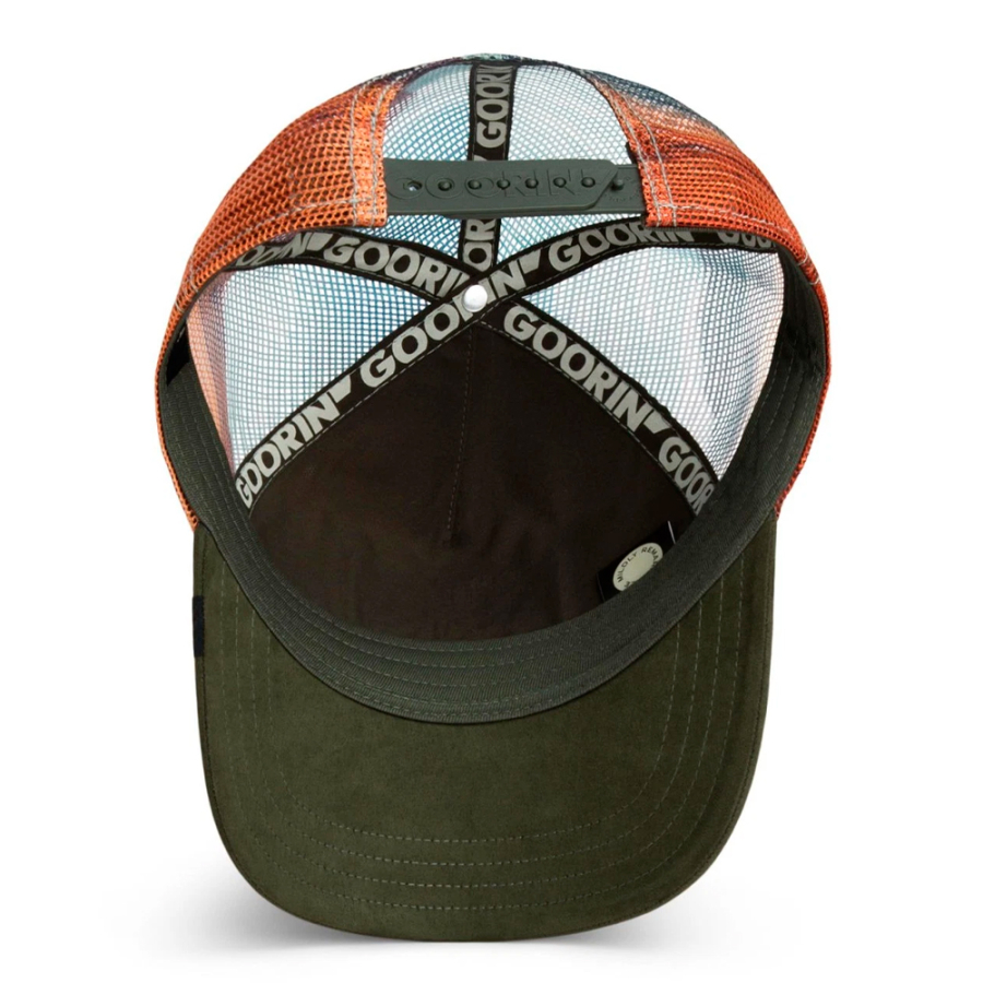 gorra-scorpion-in-the-element