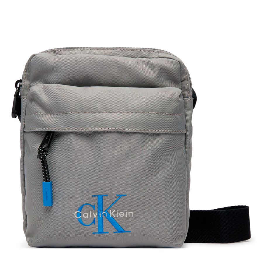 bold-reporter-crossbody-bag