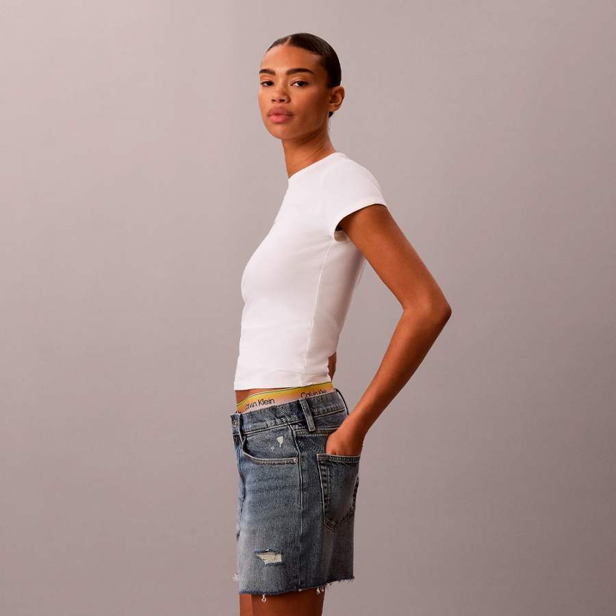 t-shirt-slim-fit-con-monogramma-pride