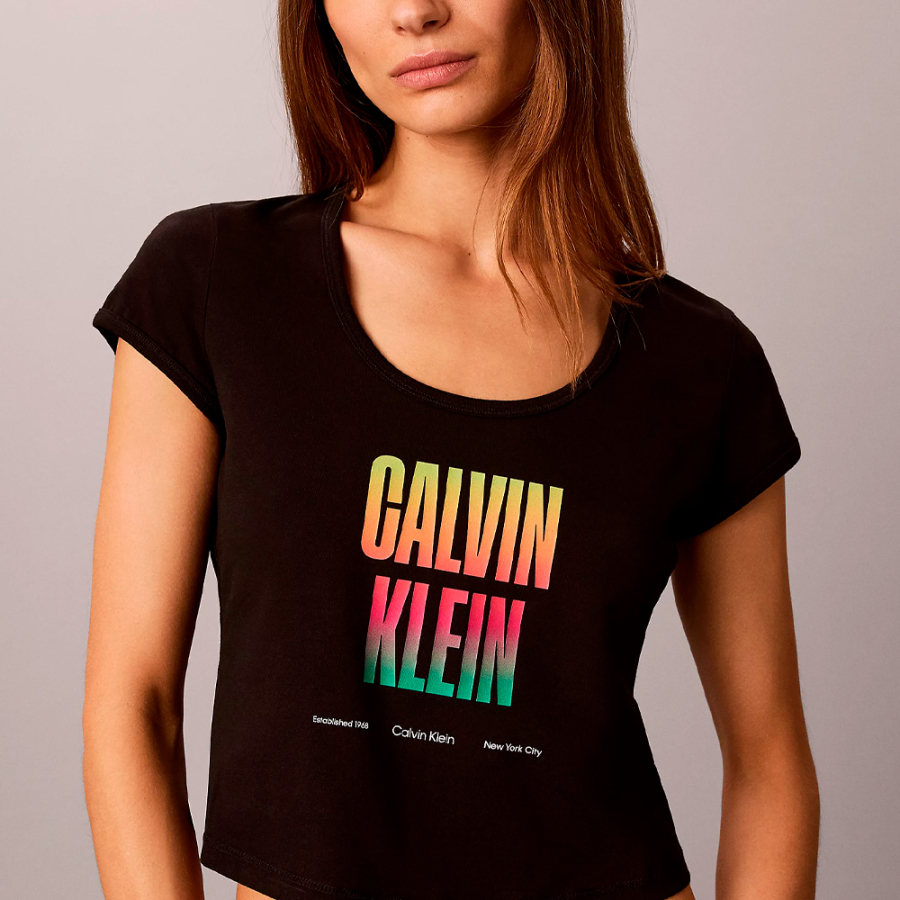 t-shirt-slim-avec-logo-fierte