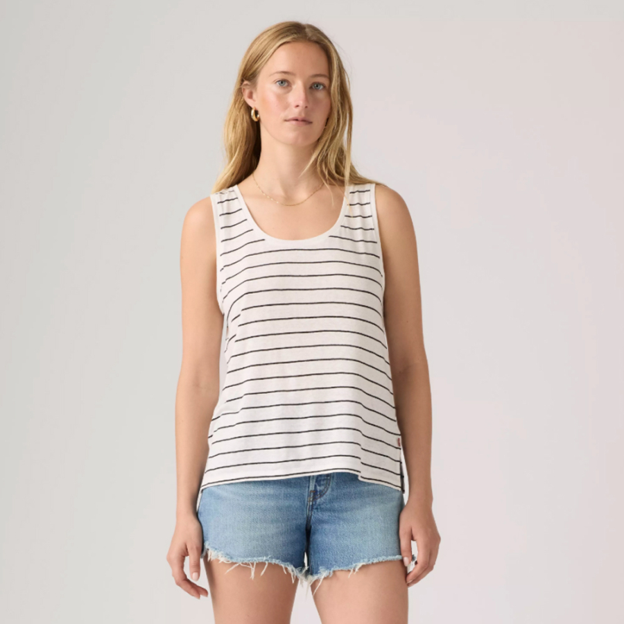 lori-leinen-scoop-t-shirt lori-leinen-scoop-t-shirt
