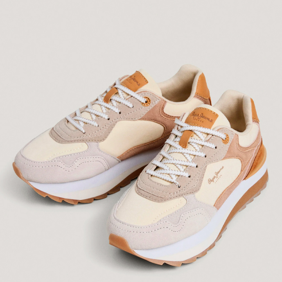 chaussure-d-entrainement-combinee