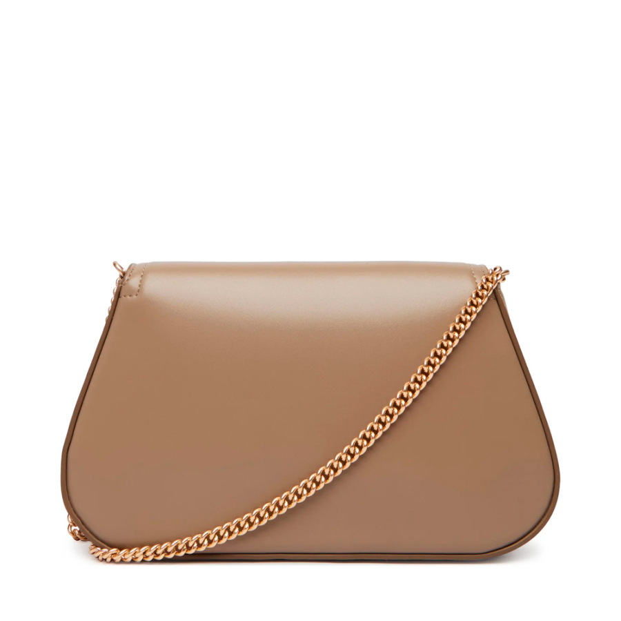 curved-handbag-with-chain-strap