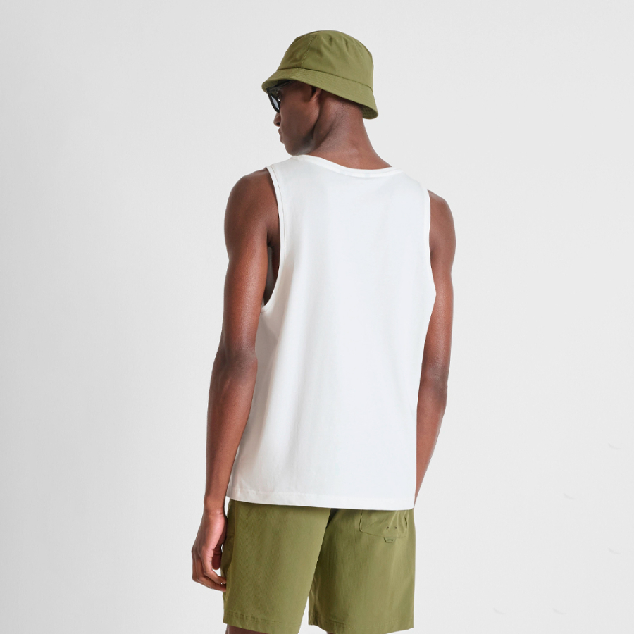 camiseta-regular-fit-estampado-beachwear