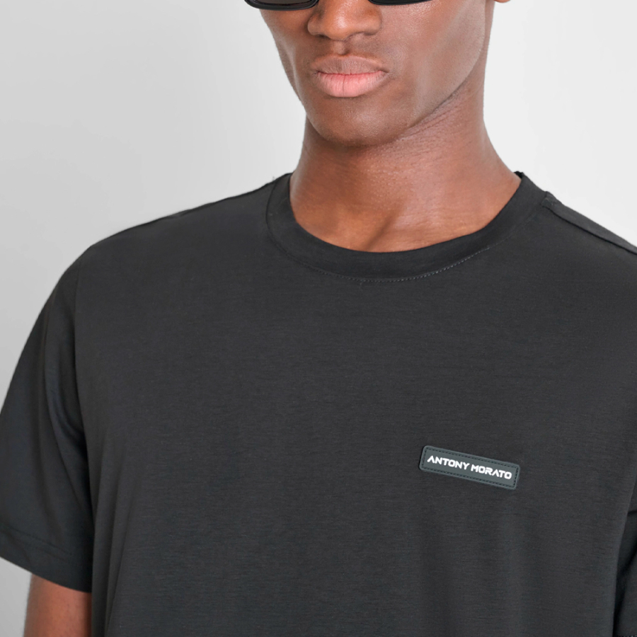 camiseta-regular-fit-beachwear