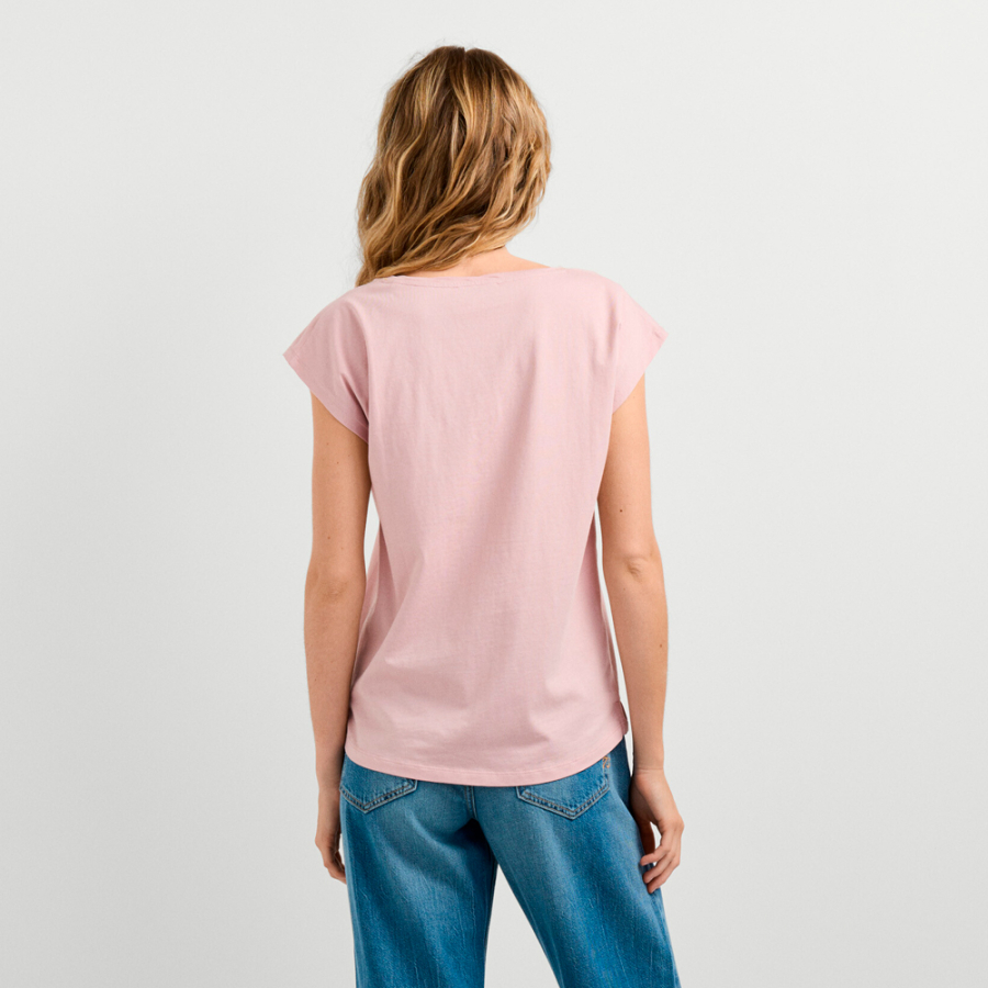 v-neck-t-shirt-with-printed-logo