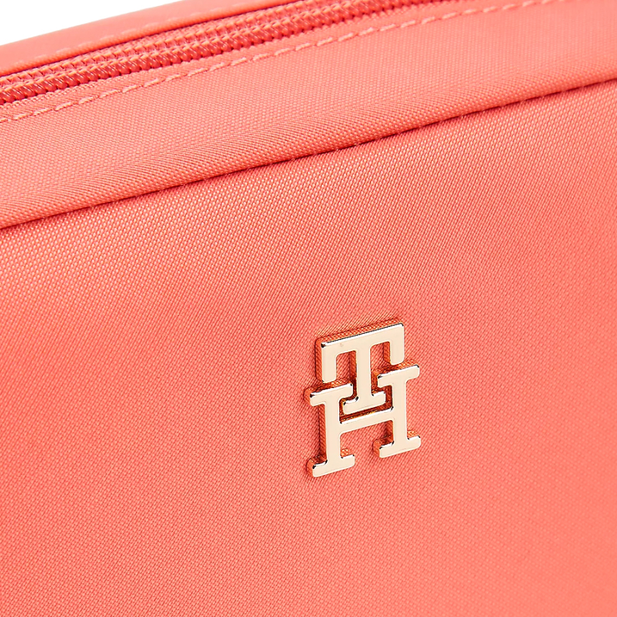 th-monogrammed-shoulder-bag