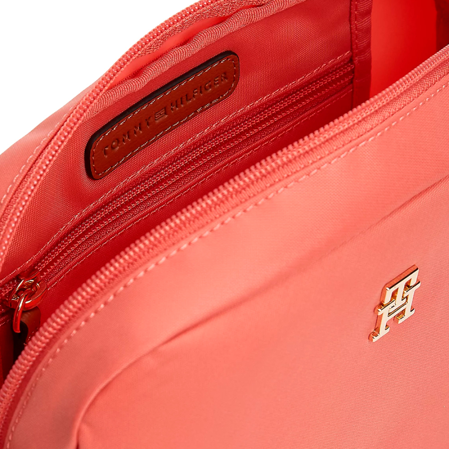 th-monogrammed-shoulder-bag