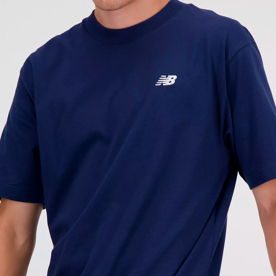 t-shirt-en-coton-sport-essentials t-shirt-en-coton-sport-essentials