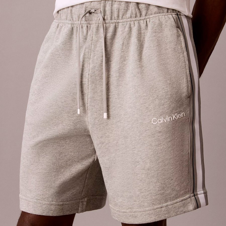 sportliche-shorts-aus-french-terry-und-baumwollmischung sportliche-shorts-aus-french-terry-und-baumwollmischung