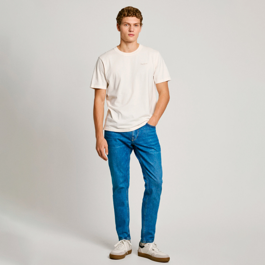 camiseta-regular-fit-logo-print camiseta-regular-fit-logo-print