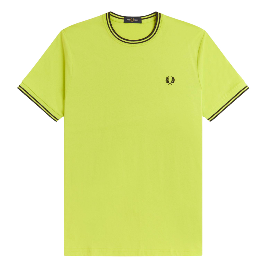 camiseta-con-el-ribete-con-dos-franjas
