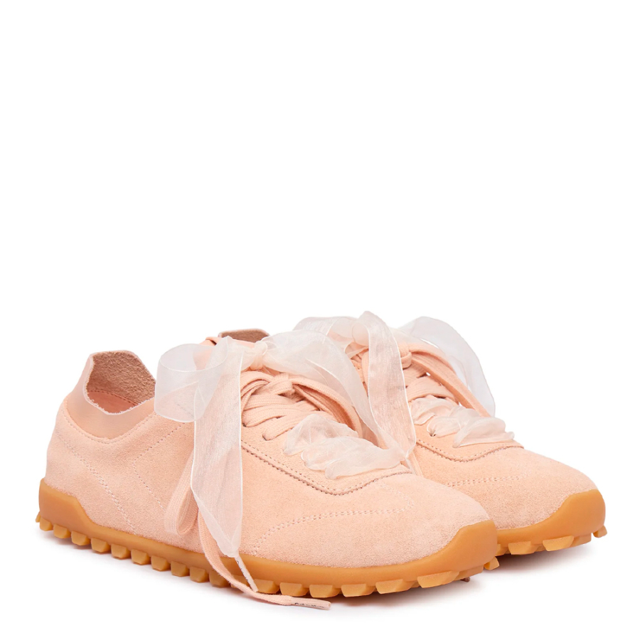 tenis-de-corrida-em-camurca-com-organza