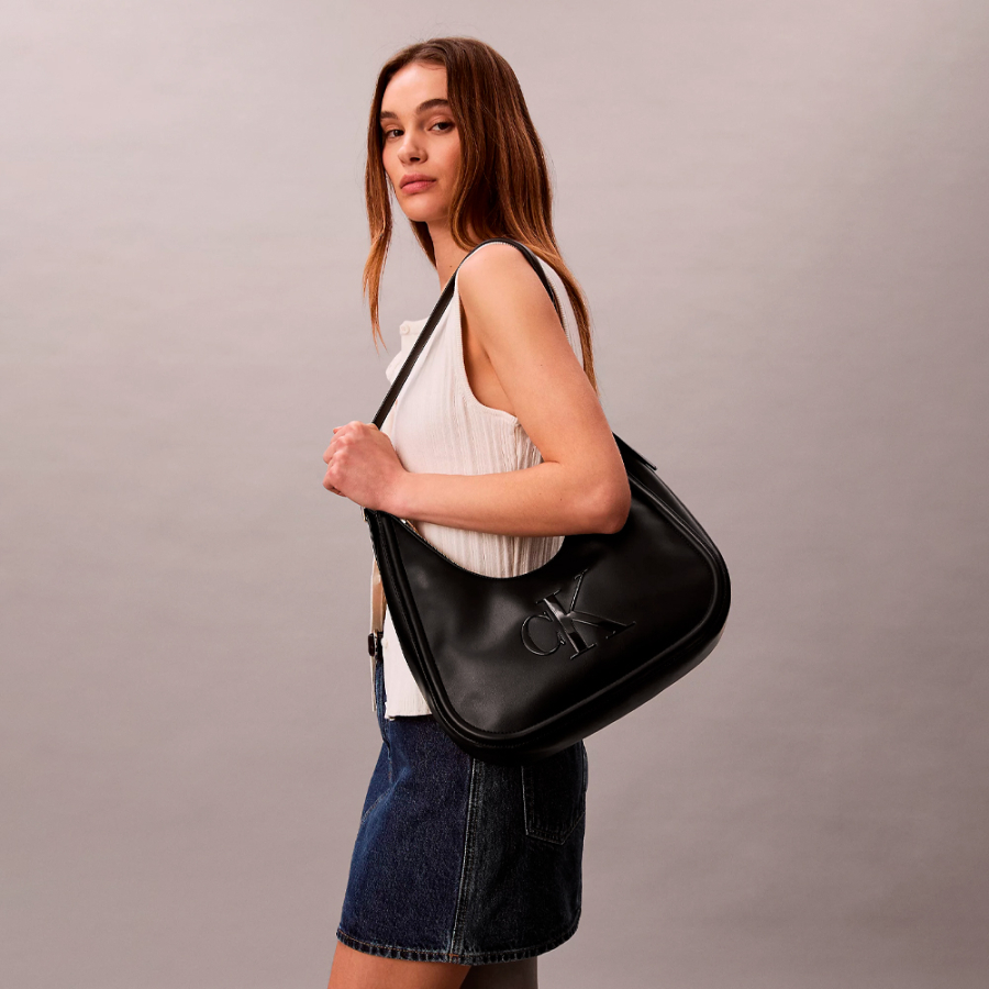 bolso-hobo-con-logo-de-tacto-suave