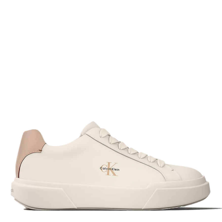sneakers-in-pelle-con-logo-distintivo sneakers-in-pelle-con-logo-distintivo