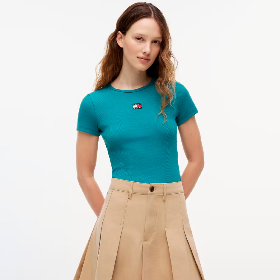 camiseta-slim-badge-rib