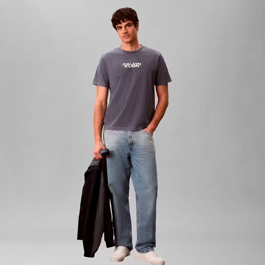 t-shirt-con-grafica-washed-spine t-shirt-con-grafica-washed-spine