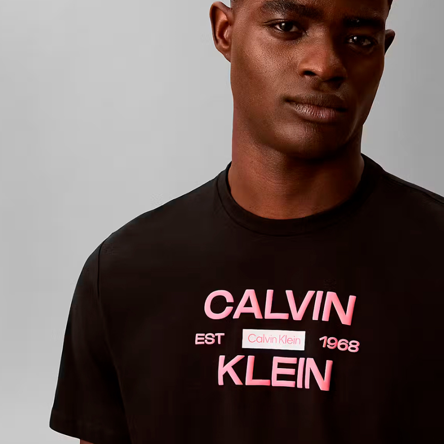 t-shirt-stack-grap
