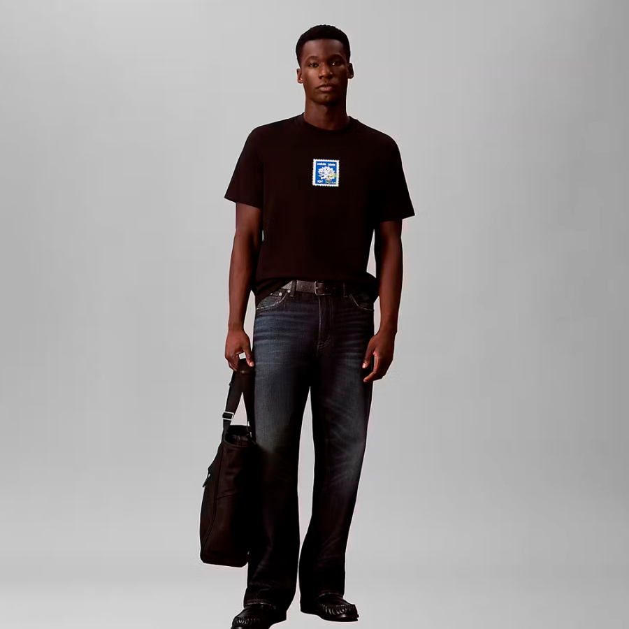 camiseta-com-estampa-grafica