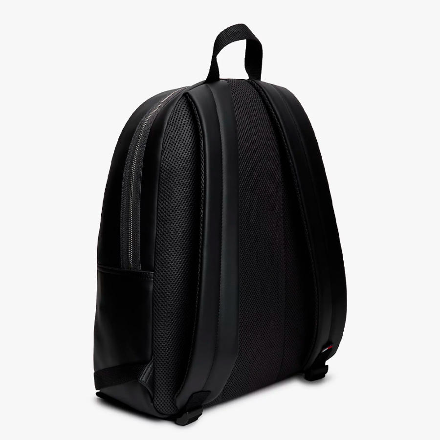 mochila-con-logo