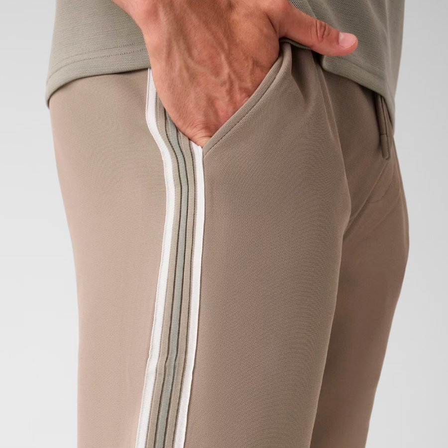 shorts-con-bandas-laterales