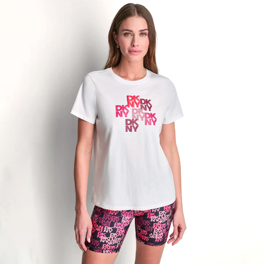 t-shirt-mit-camouflage-motiv-und-gemischtem-logo
