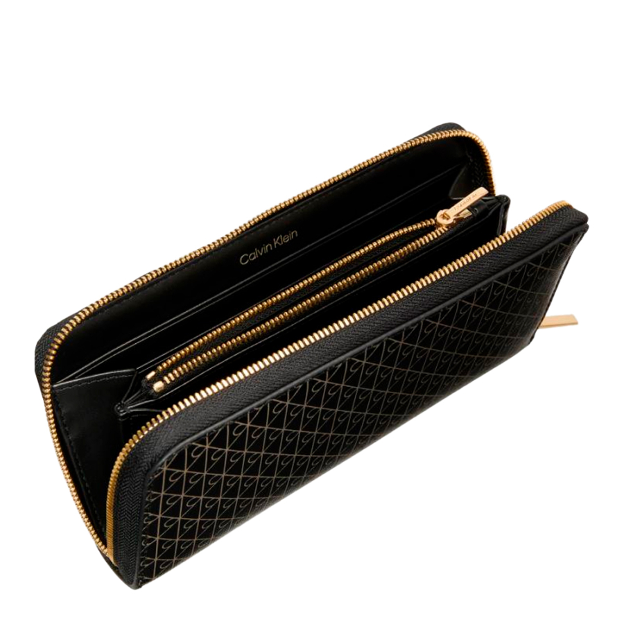 cartera-long-zip-around-monogram