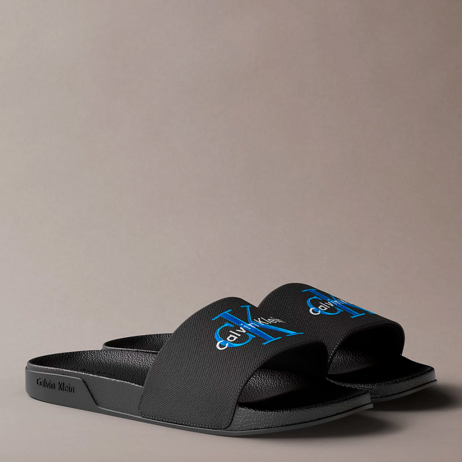 contoured-canvas-flip-flops-with-logo contoured-canvas-flip-flops-with-logo