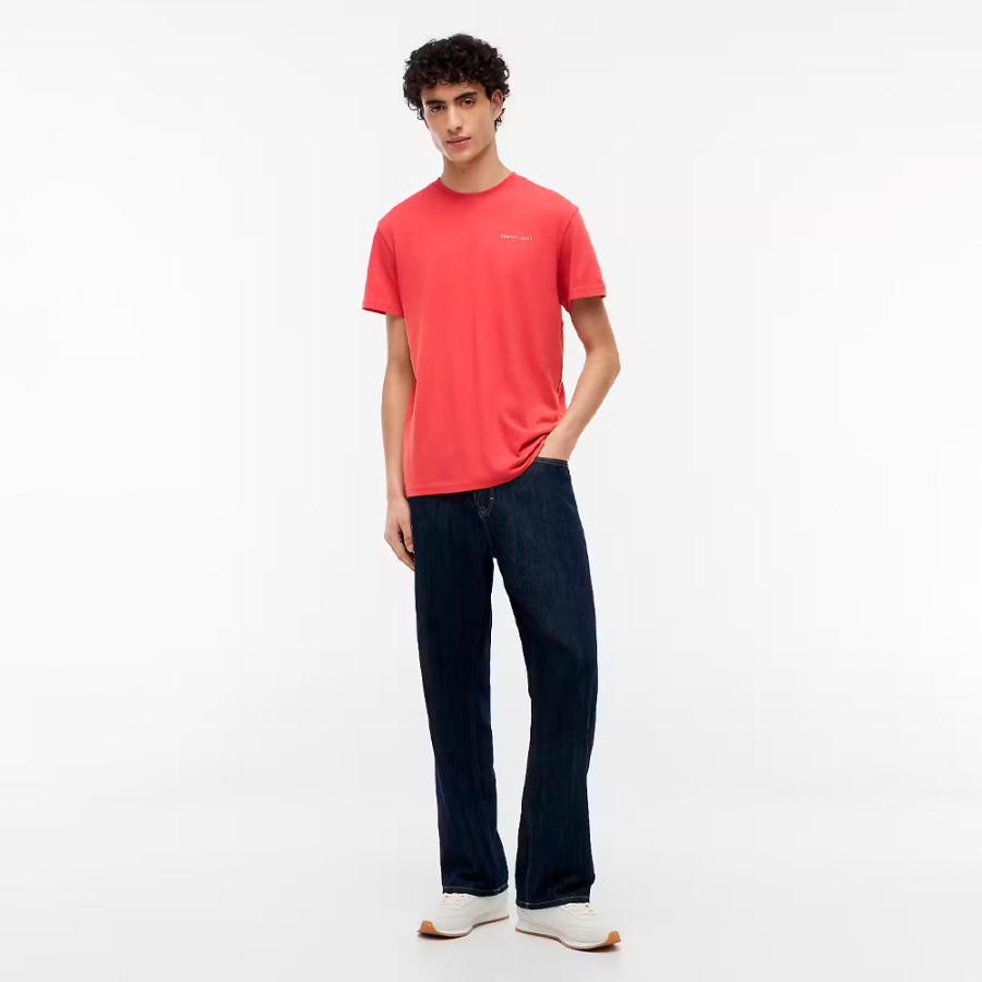 camiseta-slim-linear-chest camiseta-slim-linear-chest