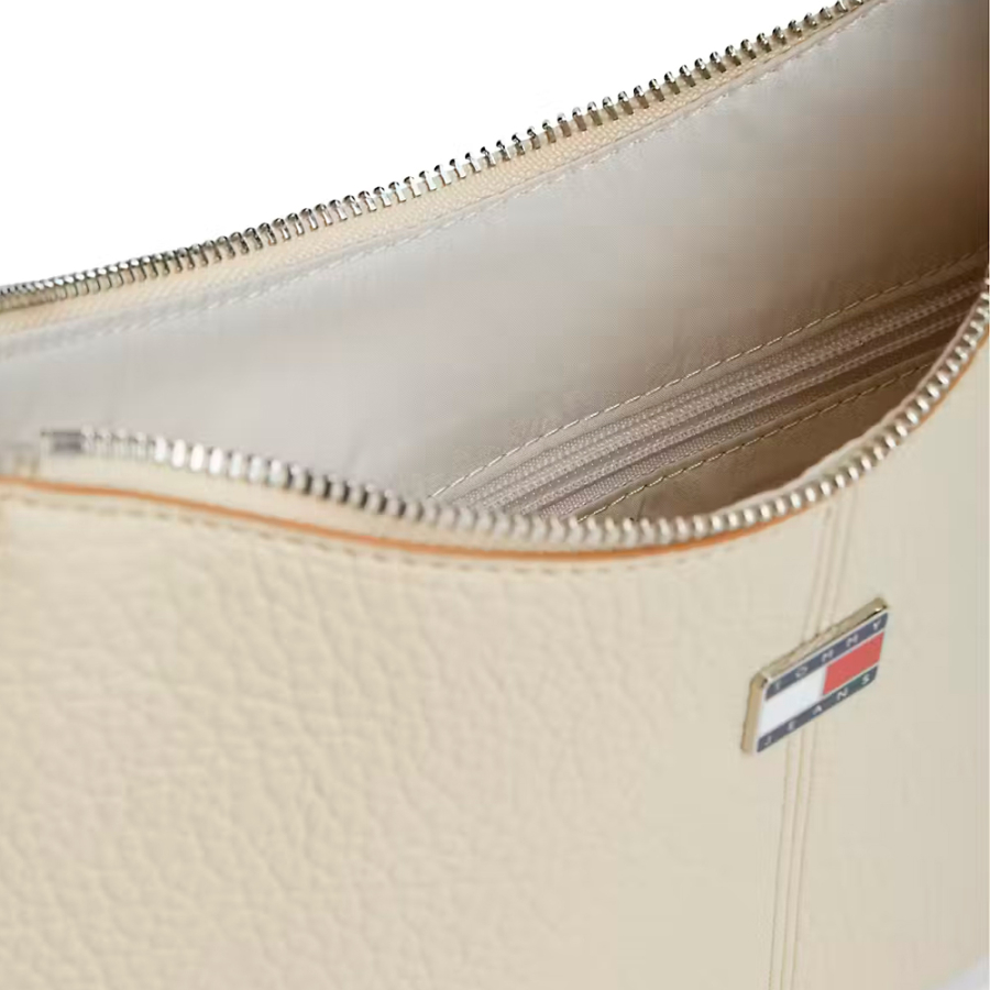 slouchy-city-shoulder-bag slouchy-city-shoulder-bag