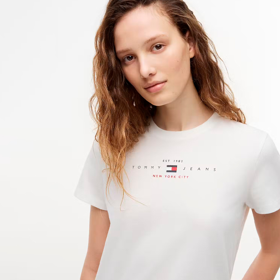 regular-linear-t-shirt regular-linear-t-shirt