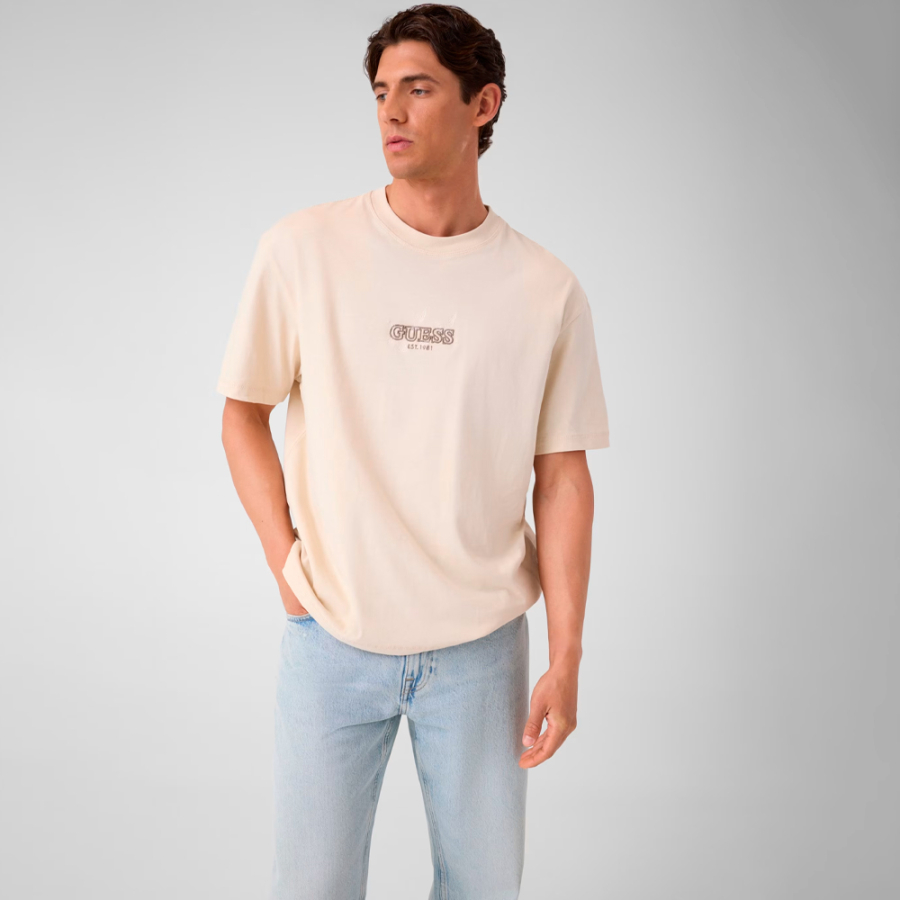 camiseta-con-logo-bordado camiseta-con-logo-bordado