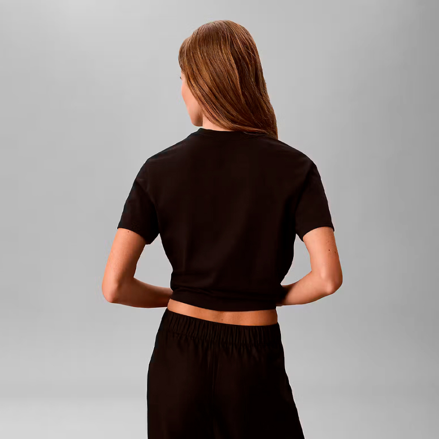 camiseta-classica-com-monologico-para-cada-estacao