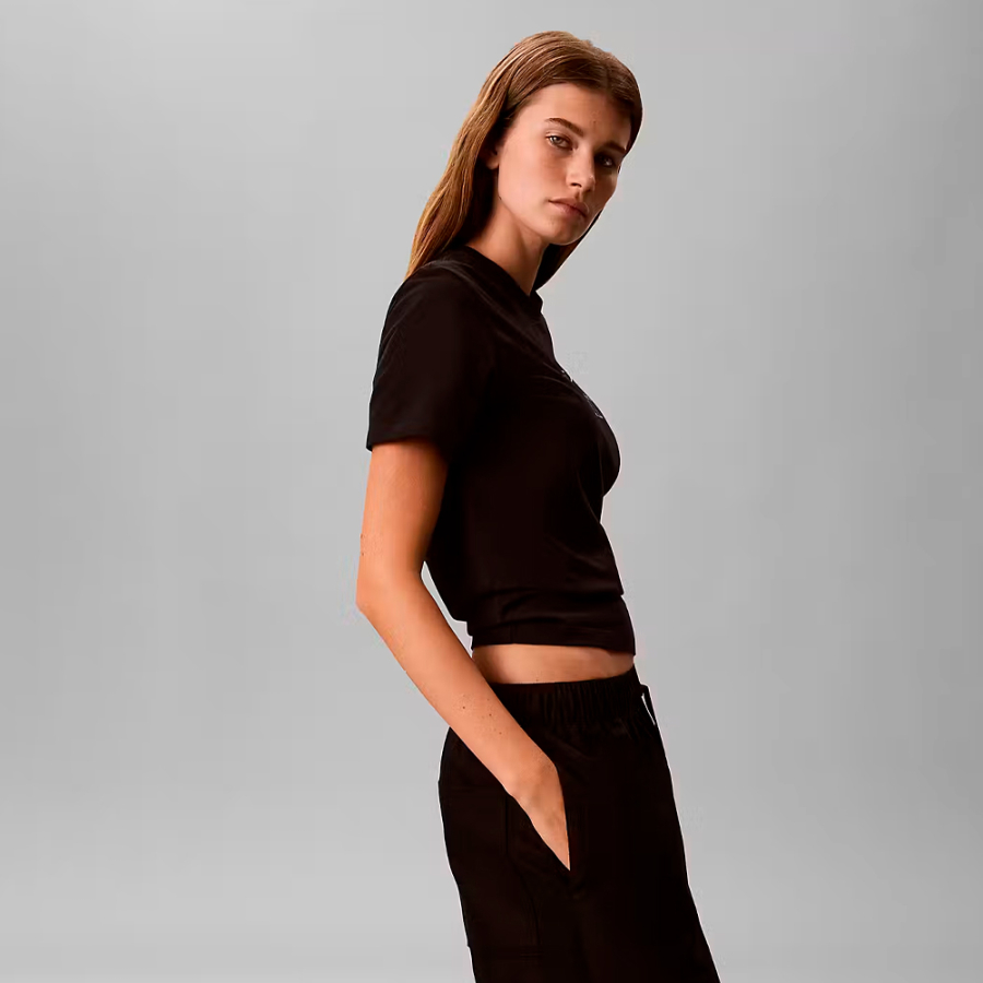 camiseta-classica-com-monologico-para-cada-estacao