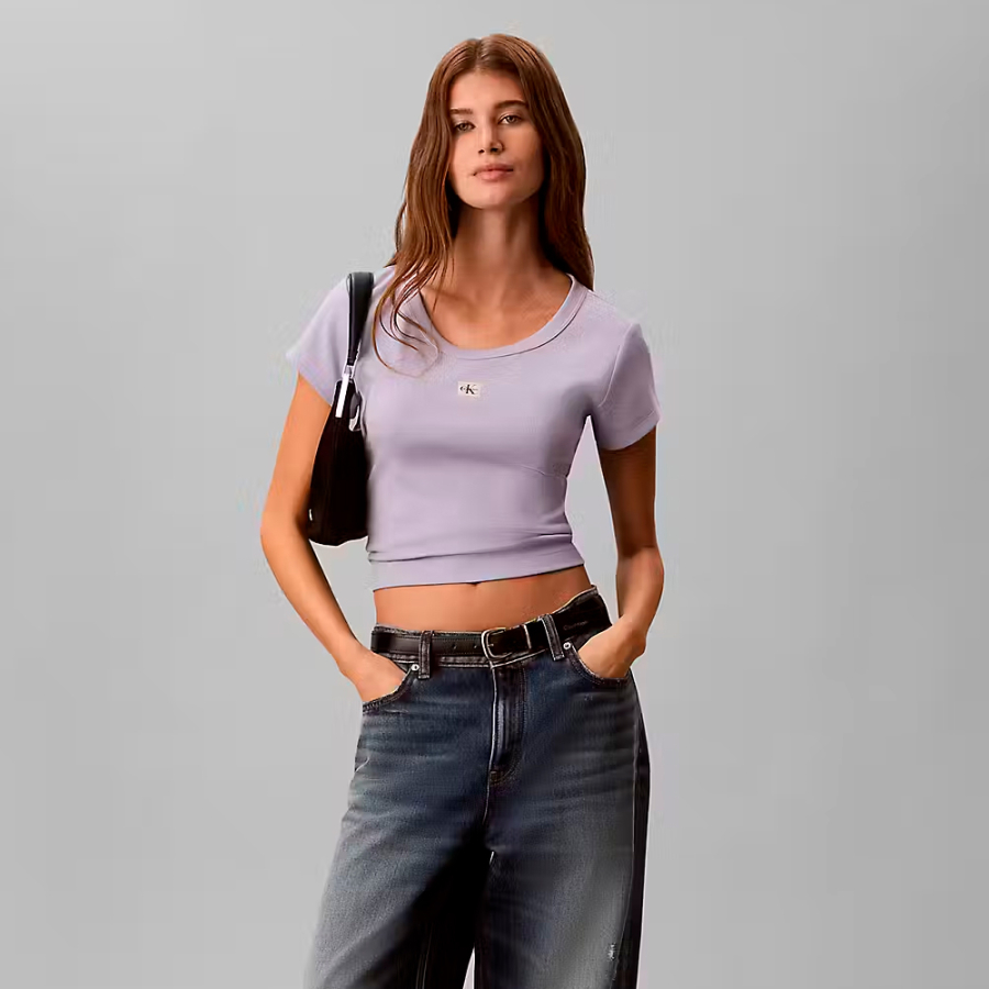 camiseta-de-bebe-de-canale-con-logo-tejido camiseta-de-bebe-de-canale-con-logo-tejido