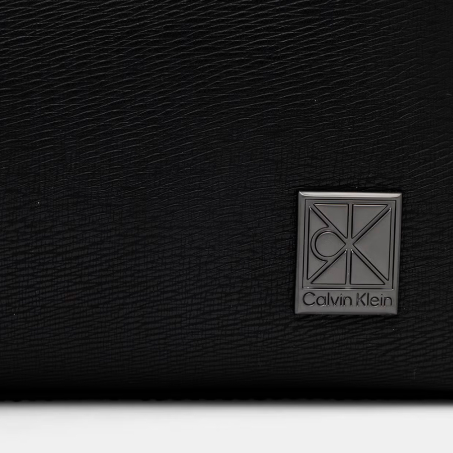 mochila-emblematic-flap mochila-emblematic-flap