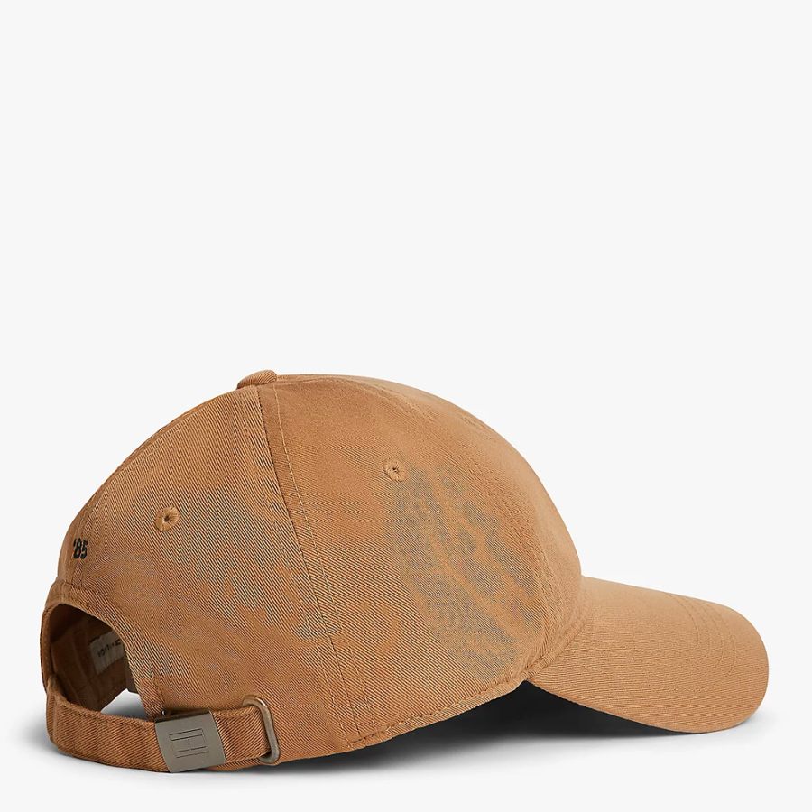 gorra-de-beisbol-con-logo-bordado