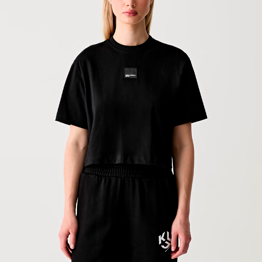 regular-fit-boxy-patch-t-shirt