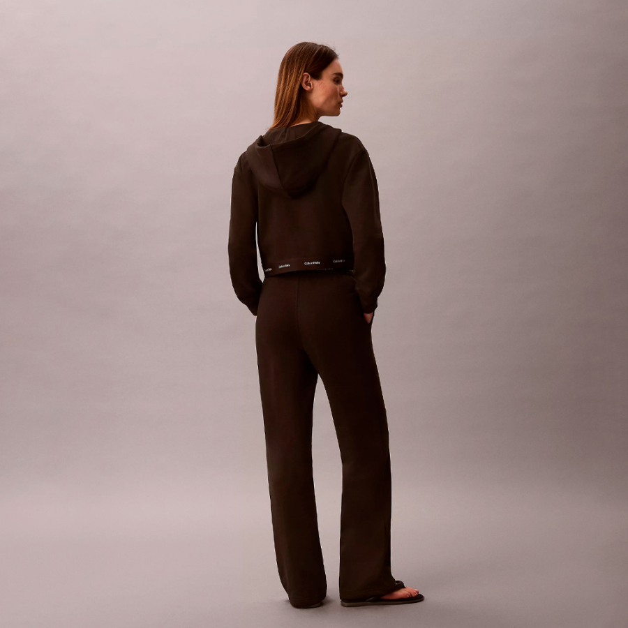 pantalones-joggers-de-anchos-con-cinturilla-con-logo pantalones-joggers-de-anchos-con-cinturilla-con-logo