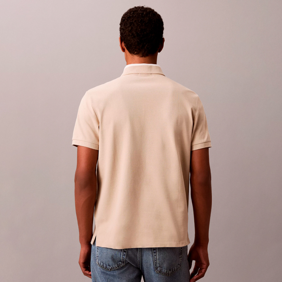 polo-de-pique-con-cuello-en-contraste polo-de-pique-con-cuello-en-contraste