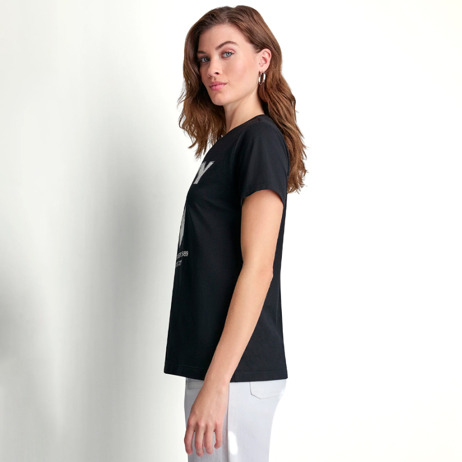 t-shirt-con-logo-a-forma-di-mela-e-strass