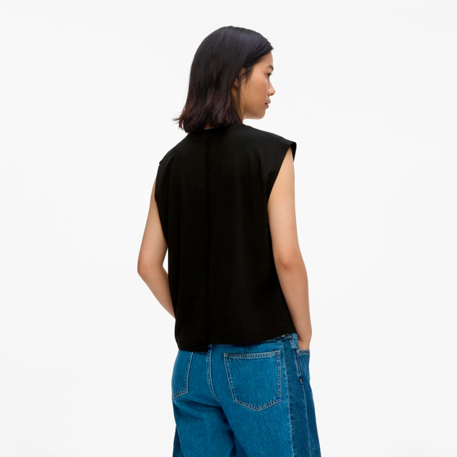 top-with-stitching-detail top-with-stitching-detail