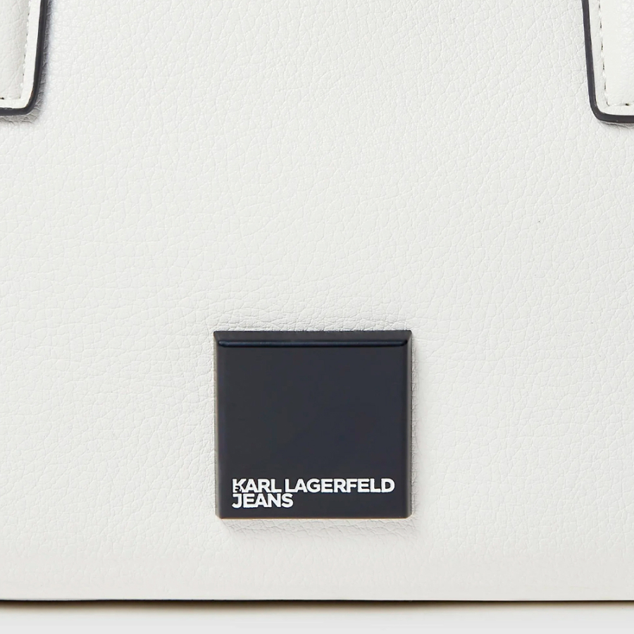 bowlingtasche-mit-box-logo