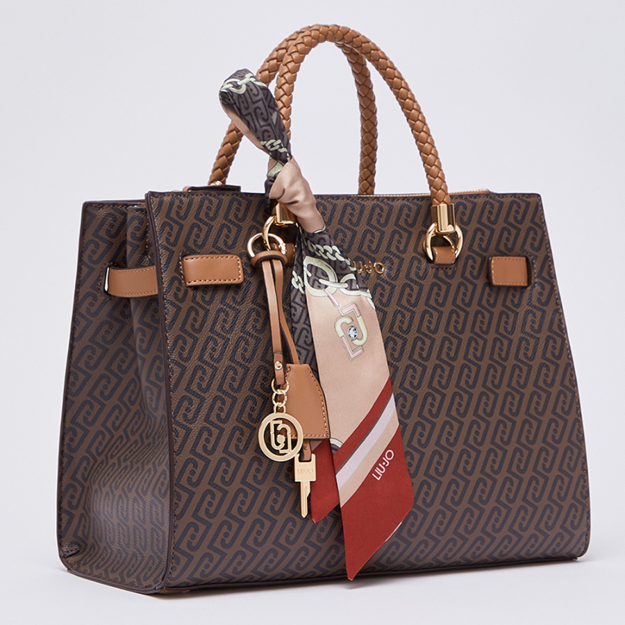 bolso-satchel-mediano-con-panuelo bolso-satchel-mediano-con-panuelo