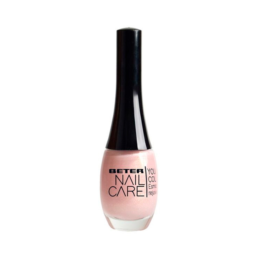 youth-color-farbiger-nagellack-tortening-behandlung