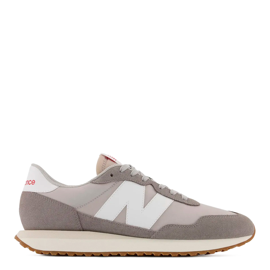 sneakers-237
