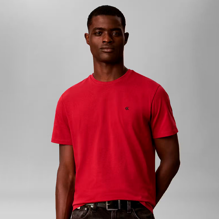 classic-monogram-t-shirt classic-monogram-t-shirt