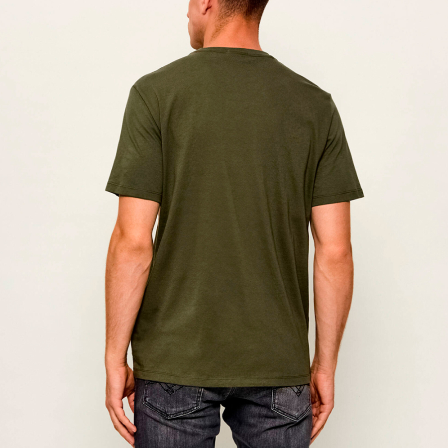 classic-monogram-t-shirt classic-monogram-t-shirt