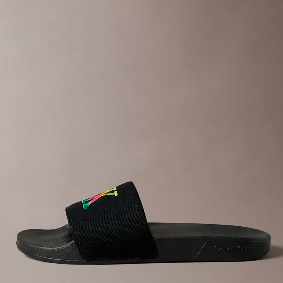 chanclas-contorneadas-de-lona-con-logo chanclas-contorneadas-de-lona-con-logo